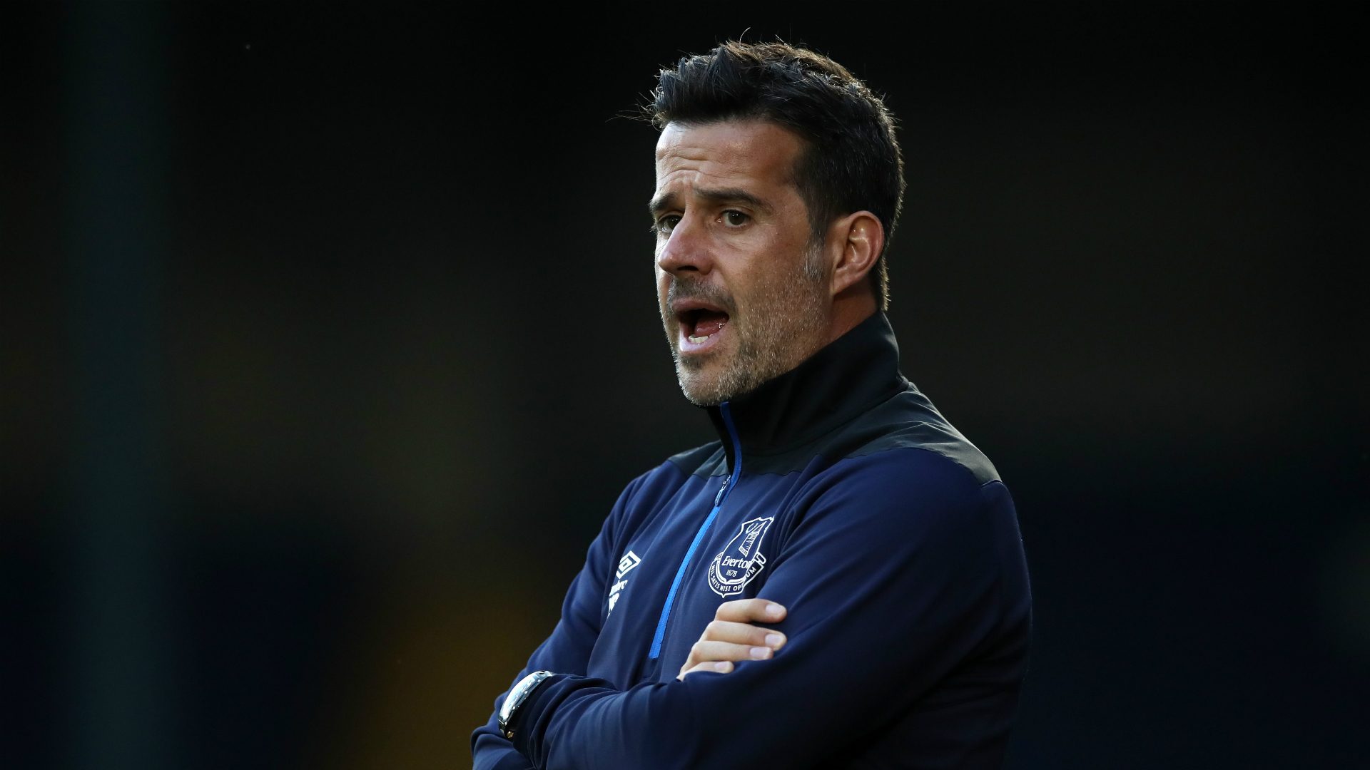 蓬勃发展 蓬勃发展